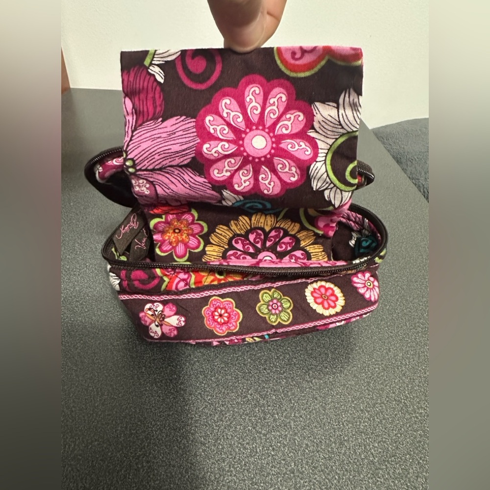 Vera Bradley Pink and Green Floral Cosmetic Bag Set retired in 2007 - Picture 3 of 6
